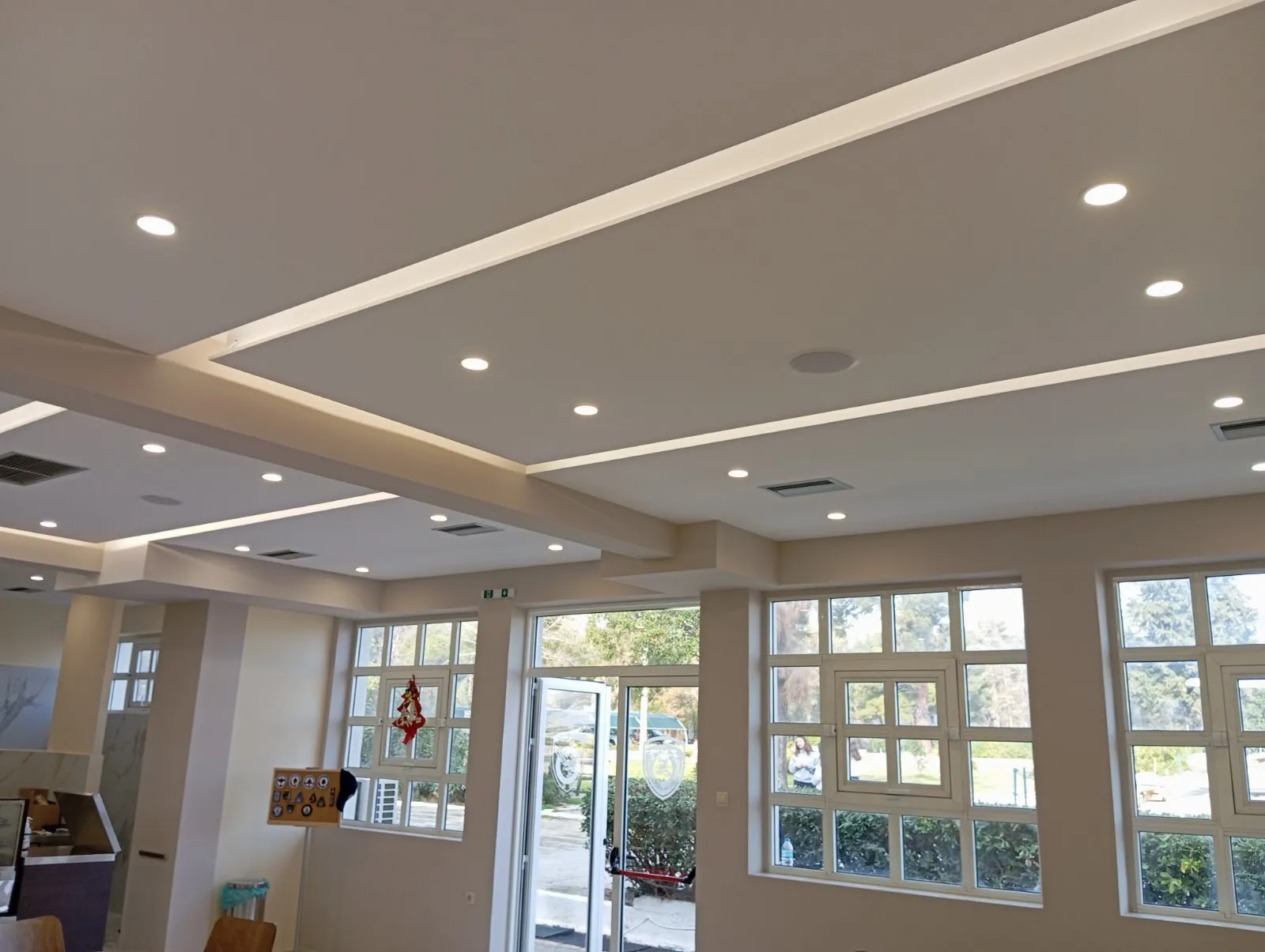 Γυψοσανίδες με κρυφό φωτισμό και led οροφής