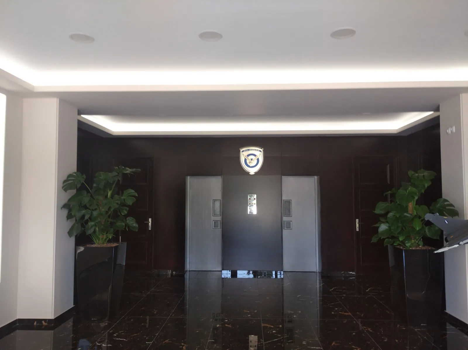 Γυψοσανίδα με κρυφό φωτισμό με γύρισμα